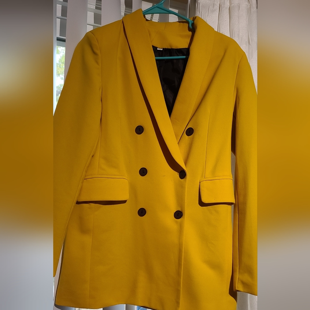 Women suit